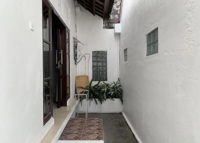 Friends Guest house 3*